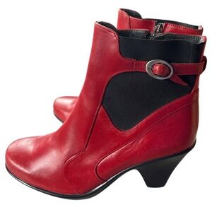 Dromedaris Red Leather, Round Toe, Heeled Ankle Boots, US 7.5-8 (Euro Size 38)
